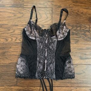 Victoria’s Secret black lace lined lace up back corset bustier top